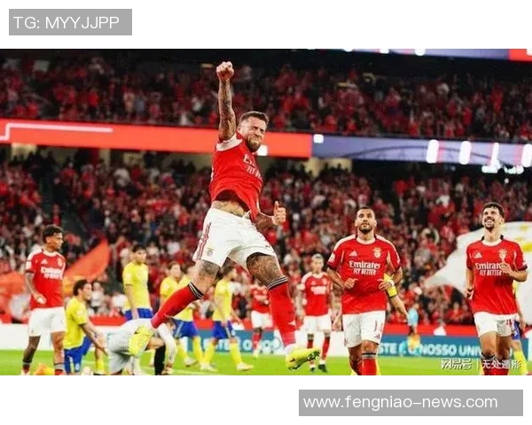 本菲卡大胜阿森纳5-0友谊赛精彩瞬间引发全场热烈欢呼