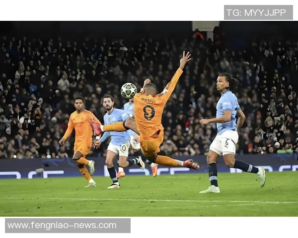 莱比锡大胜本菲卡五球晋级点球争议引发全场热议